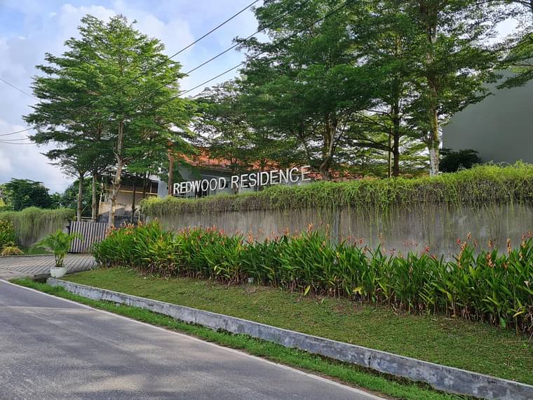 Primary hotel