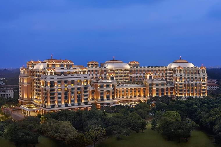 Primary hotel
