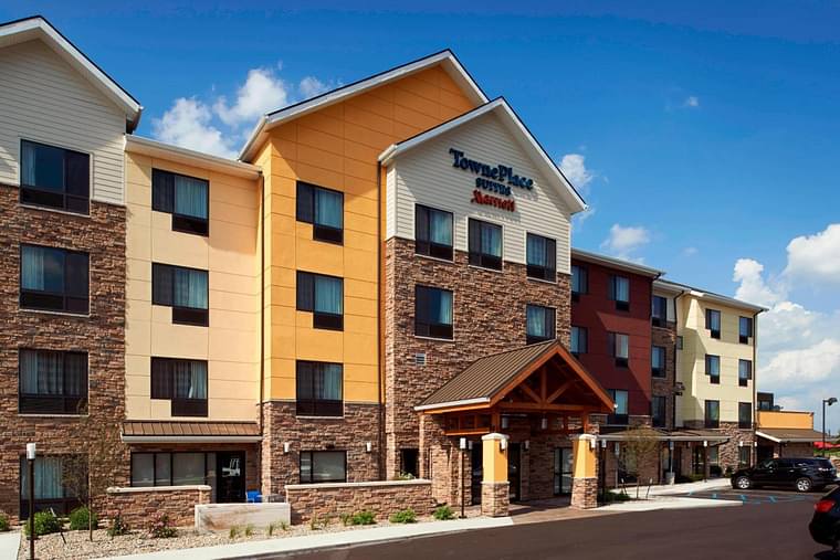 Primary hotel