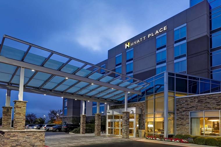 Primary hotel