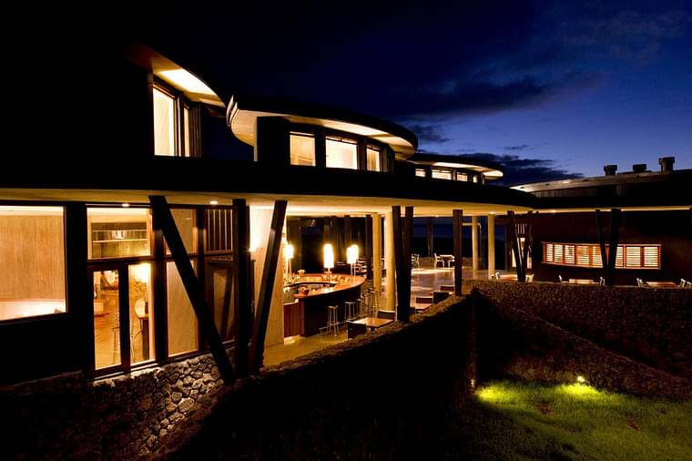 Primary hotel