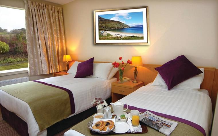 Primary hotel
