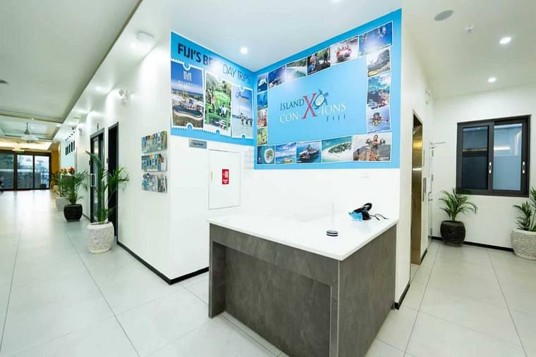 Primary hotel