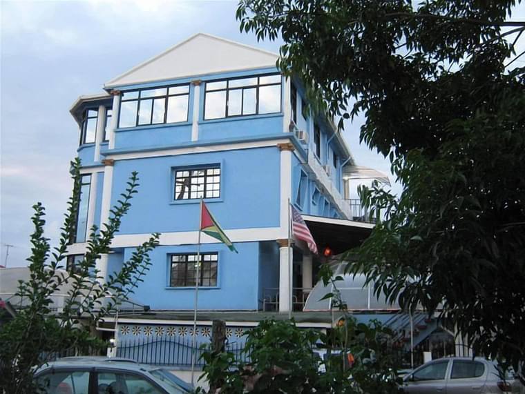 Primary hotel
