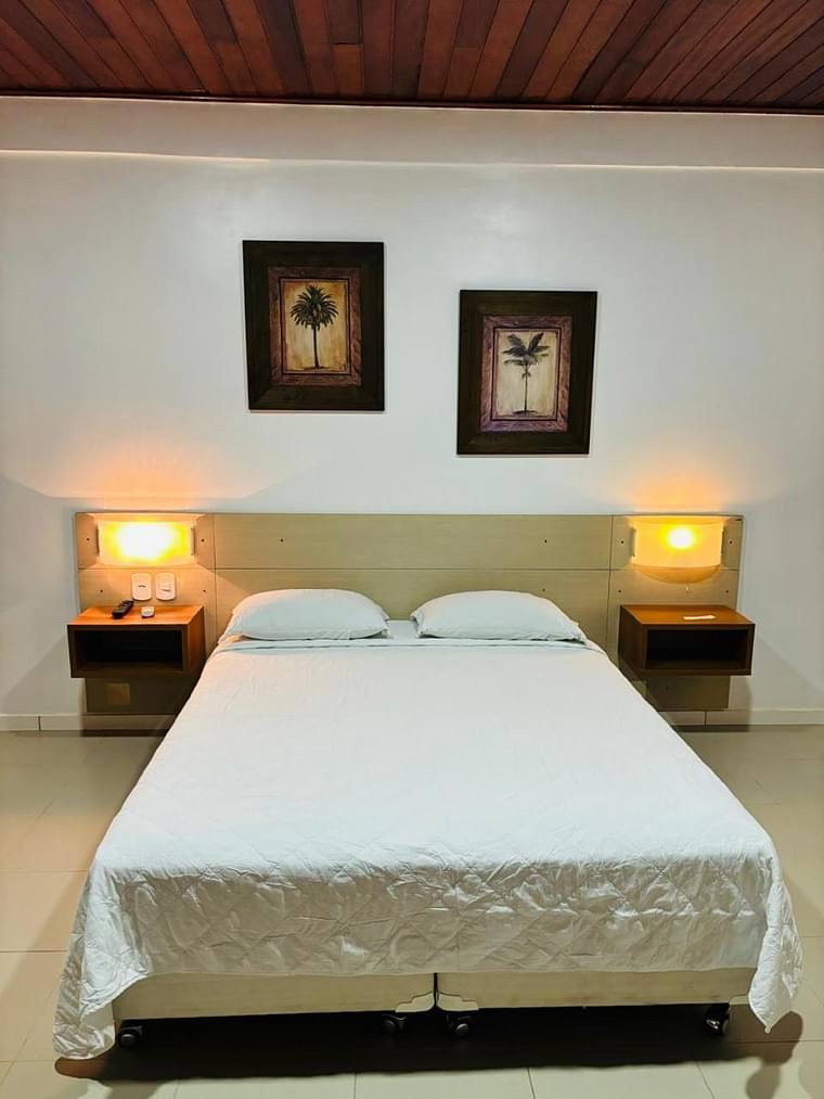 Primary hotel