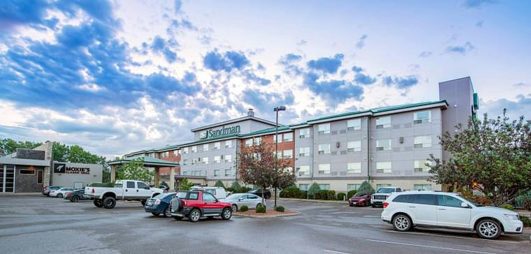 Primary hotel