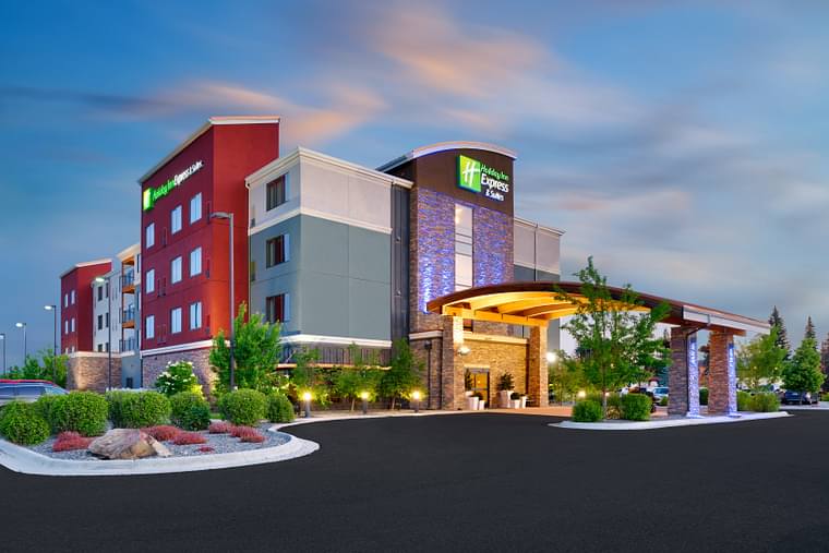 Primary hotel