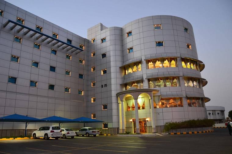 Primary hotel