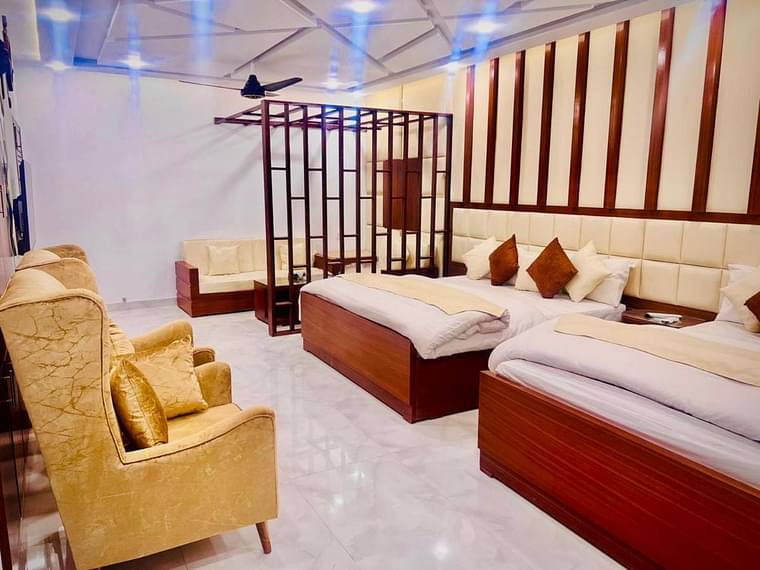 Primary hotel