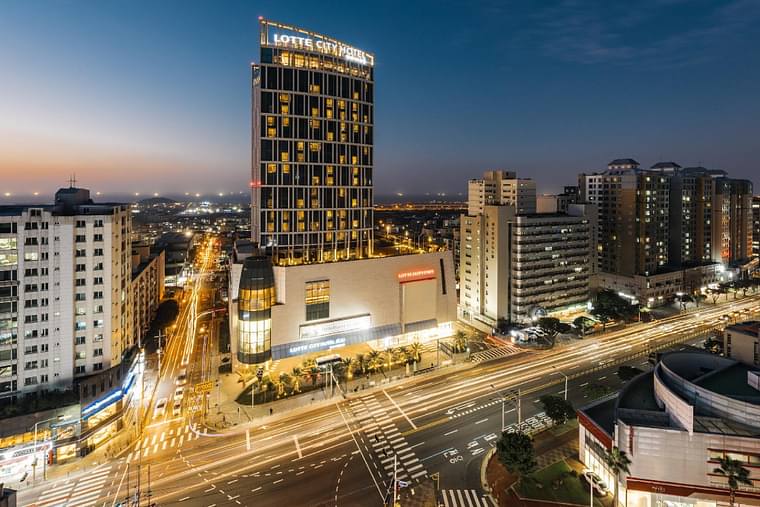 Primary hotel