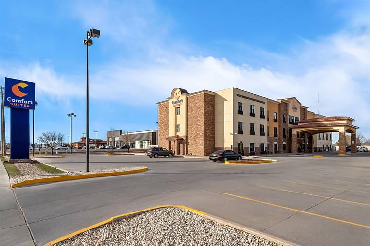 Primary hotel