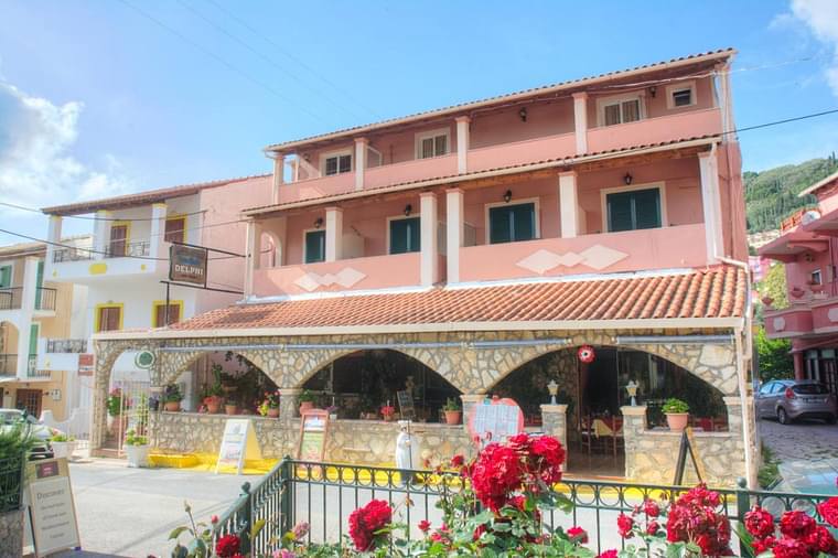 Primary hotel