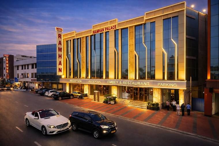 Primary hotel