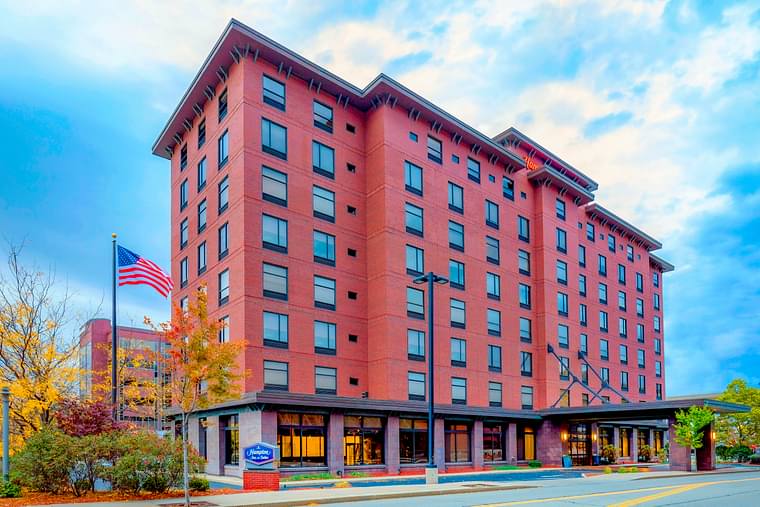 Primary hotel