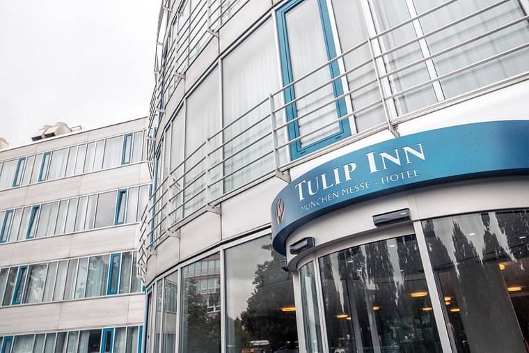 Primary hotel