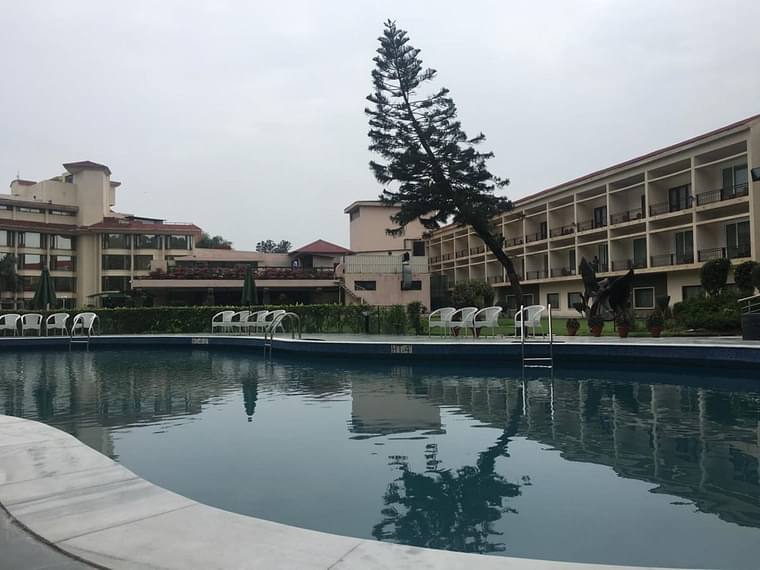 Primary hotel