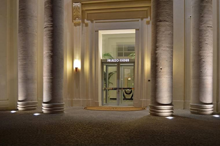 Primary hotel