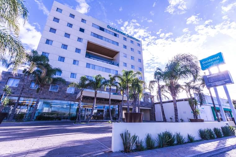 Primary hotel