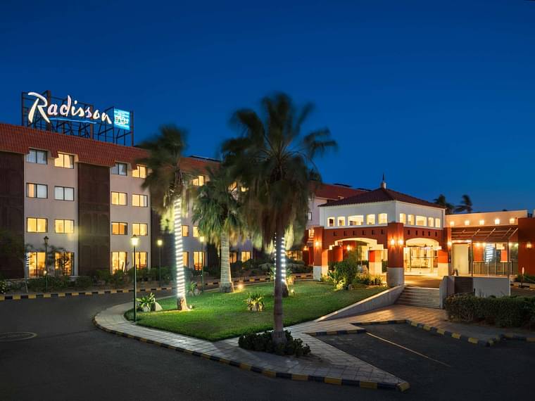 Primary hotel