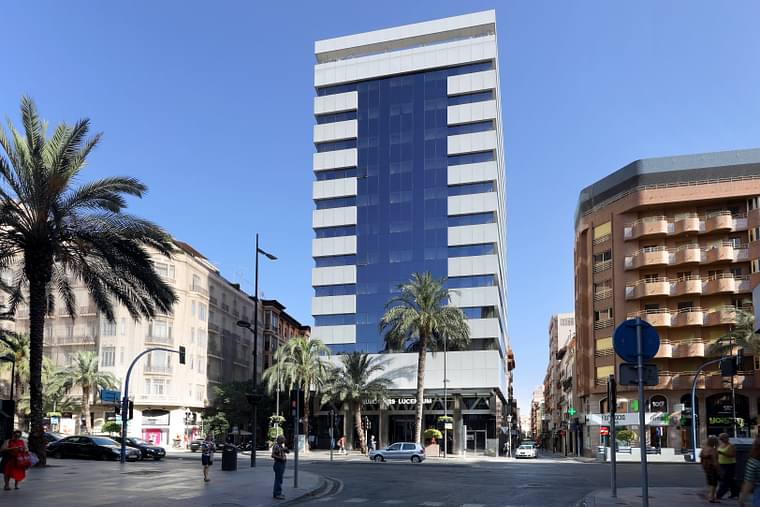 Primary hotel