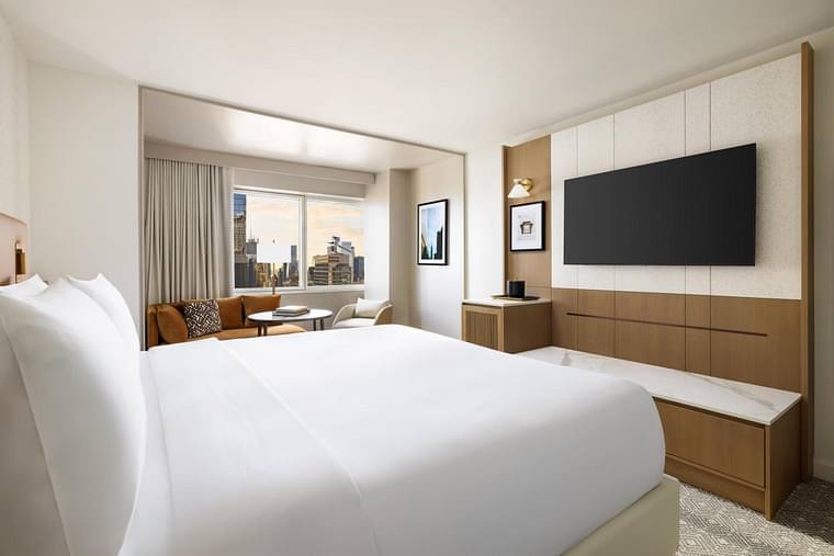 Primary hotel