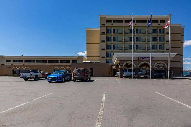 Primary hotel