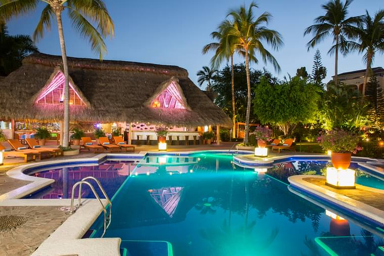 Primary hotel
