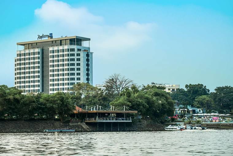 Primary hotel
