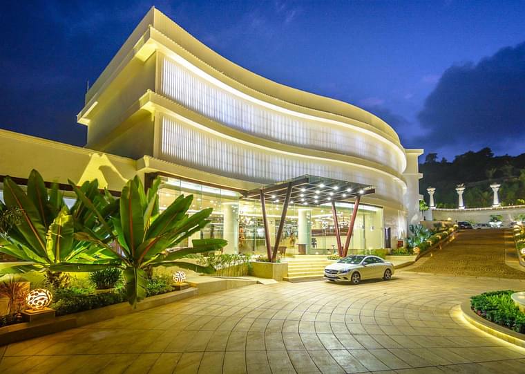 Primary hotel
