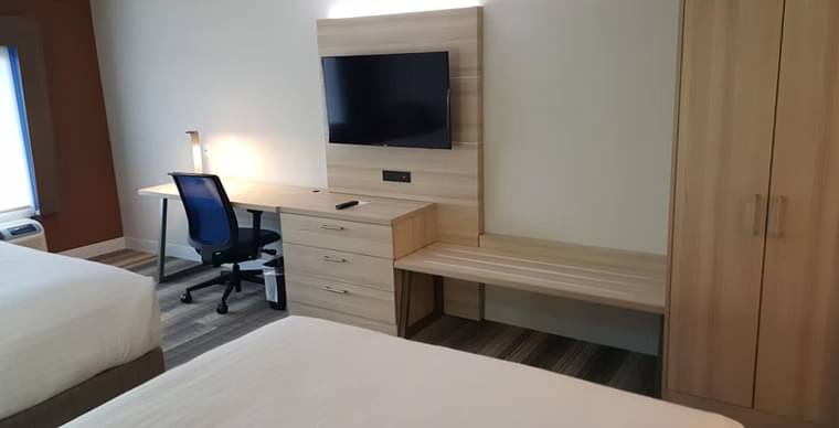 Primary hotel