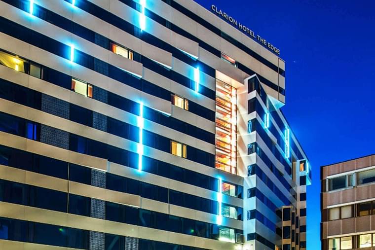 Primary hotel