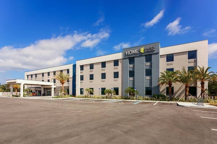 Primary hotel