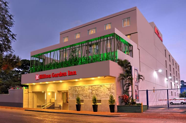 Primary hotel