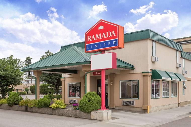 Primary hotel
