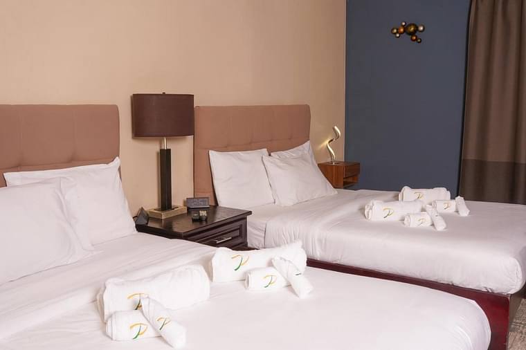 Primary hotel