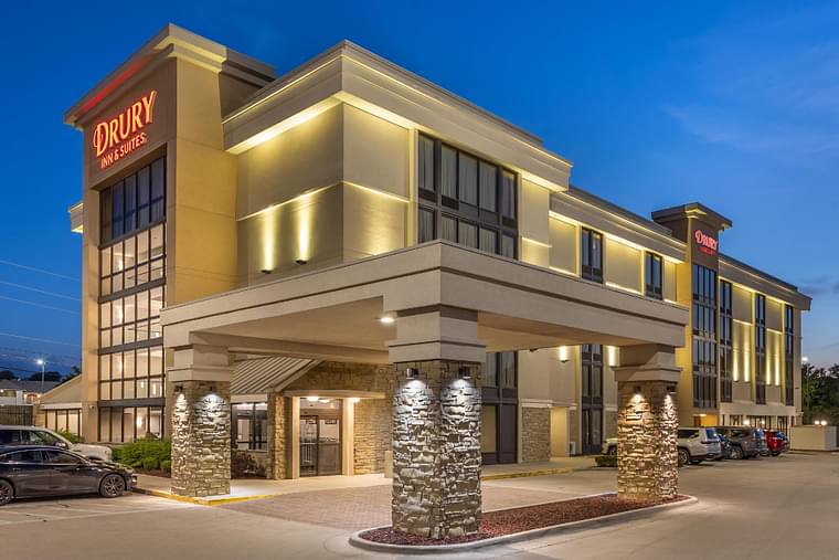 Primary hotel