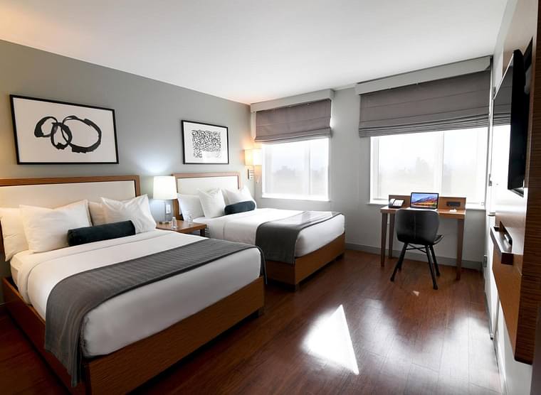 Primary hotel