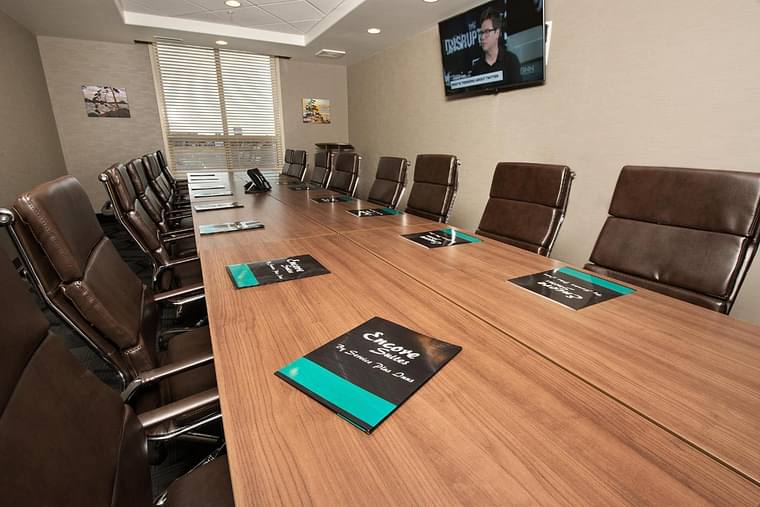 Primary hotel