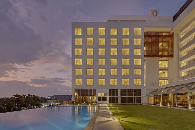 Primary hotel